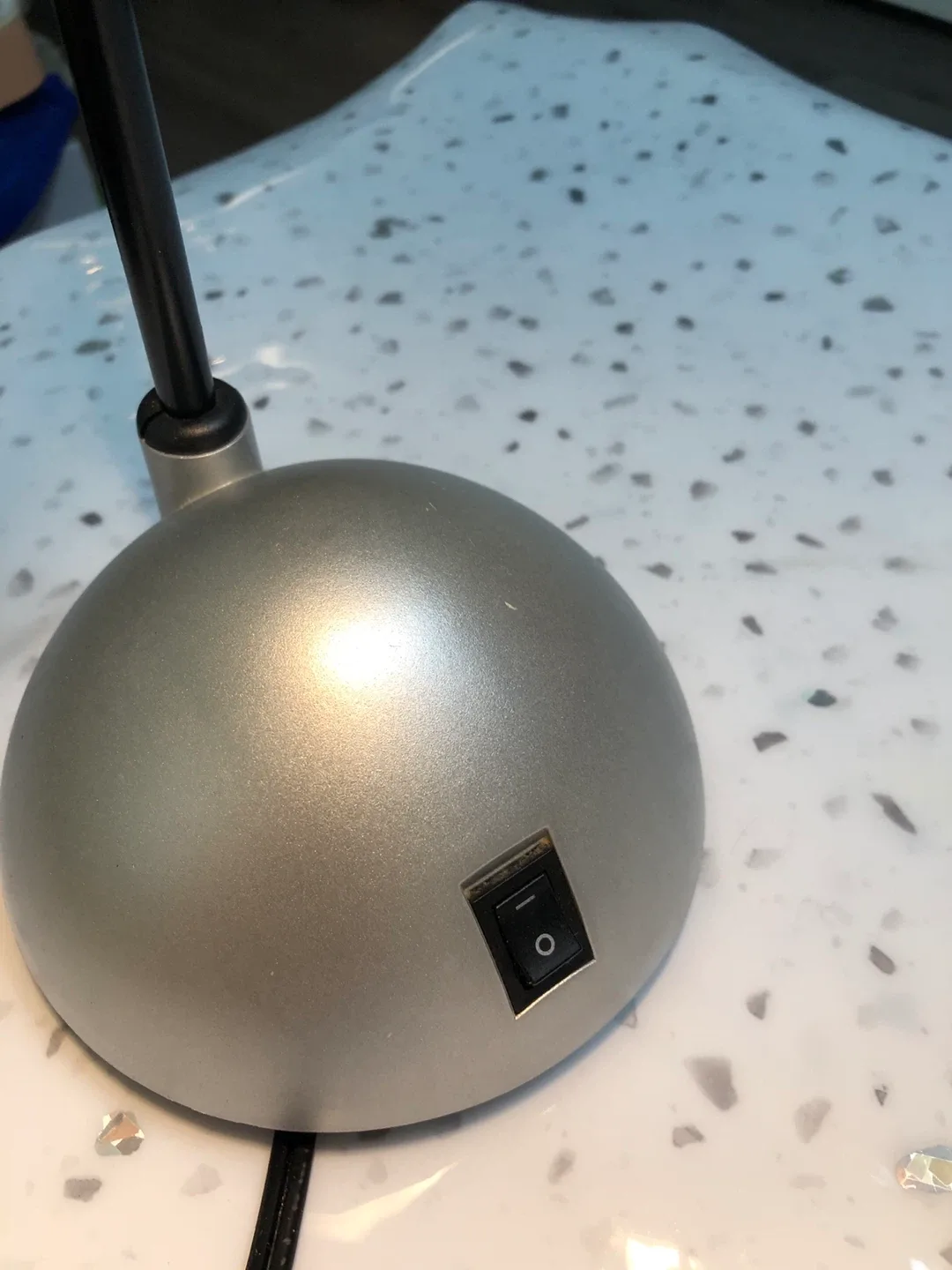 Pinhgu Desk Lamp - Silver 🧡 Good condition image indicator(3)