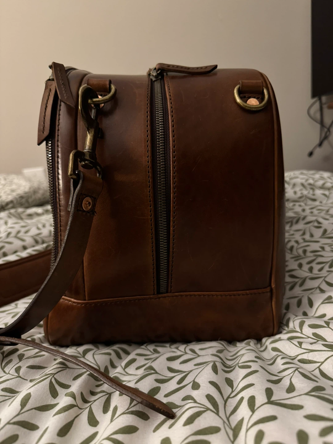 Leather weekender: Satchel And Page weekender carry all bag - photo 2