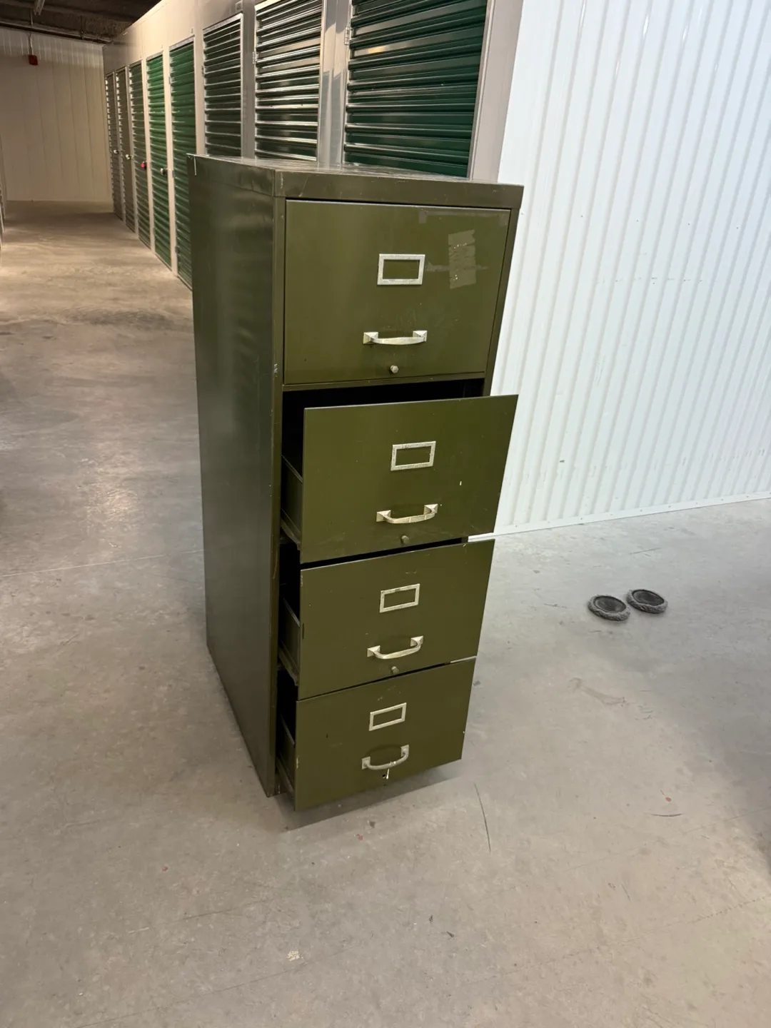 Olive Green 4-Drawer Metal Filing Cabinet image indicator(3)