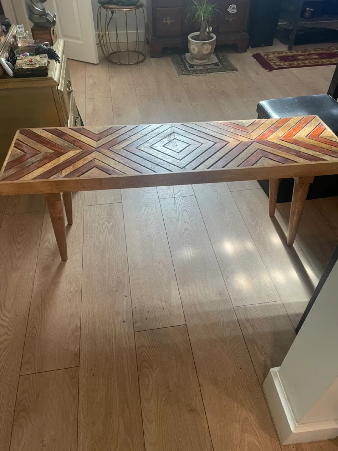 Solid wood coffee table image indicator(2)