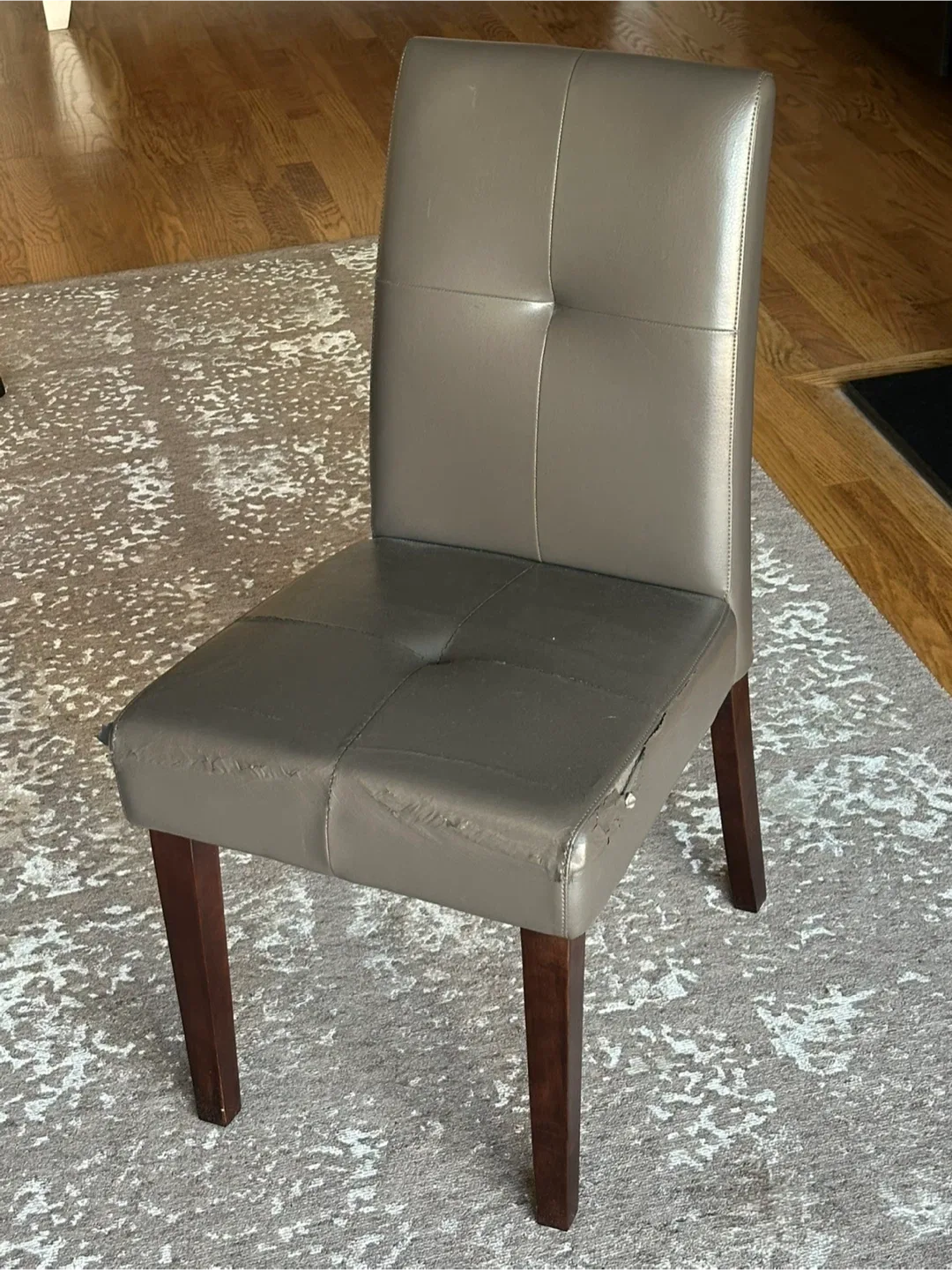 🧡4  for $50 used Grey  Leather Dining Chairs thumbnail