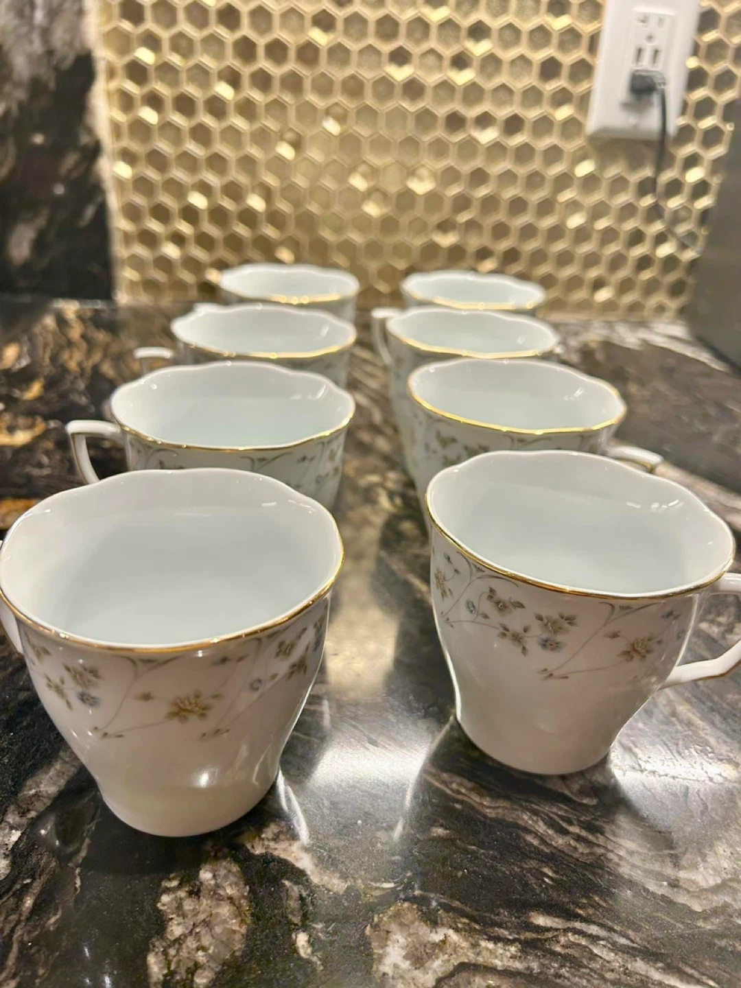 Vintage Fine China Set with Floral Pattern - photo 3