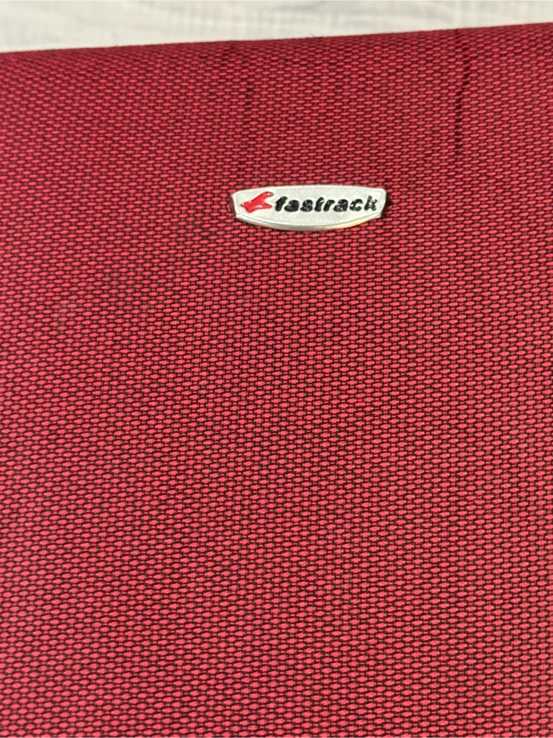Fastrack Red Carry-on Suitcase image indicator(3)