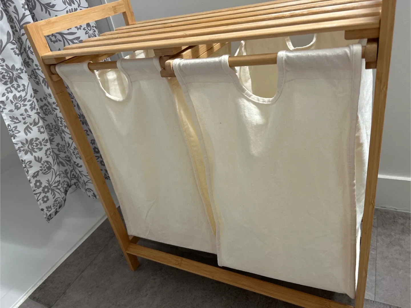 Bamboo Laundry Hamper Sorter Basket image indicator(8)