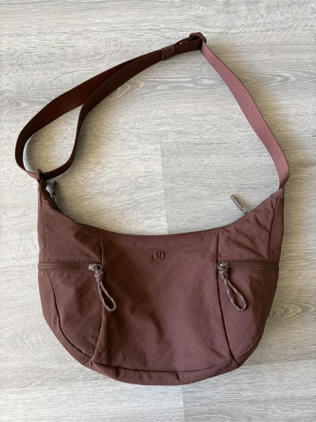 Lululemon Slouchy Sling bag 6L - lava cake thumbnail