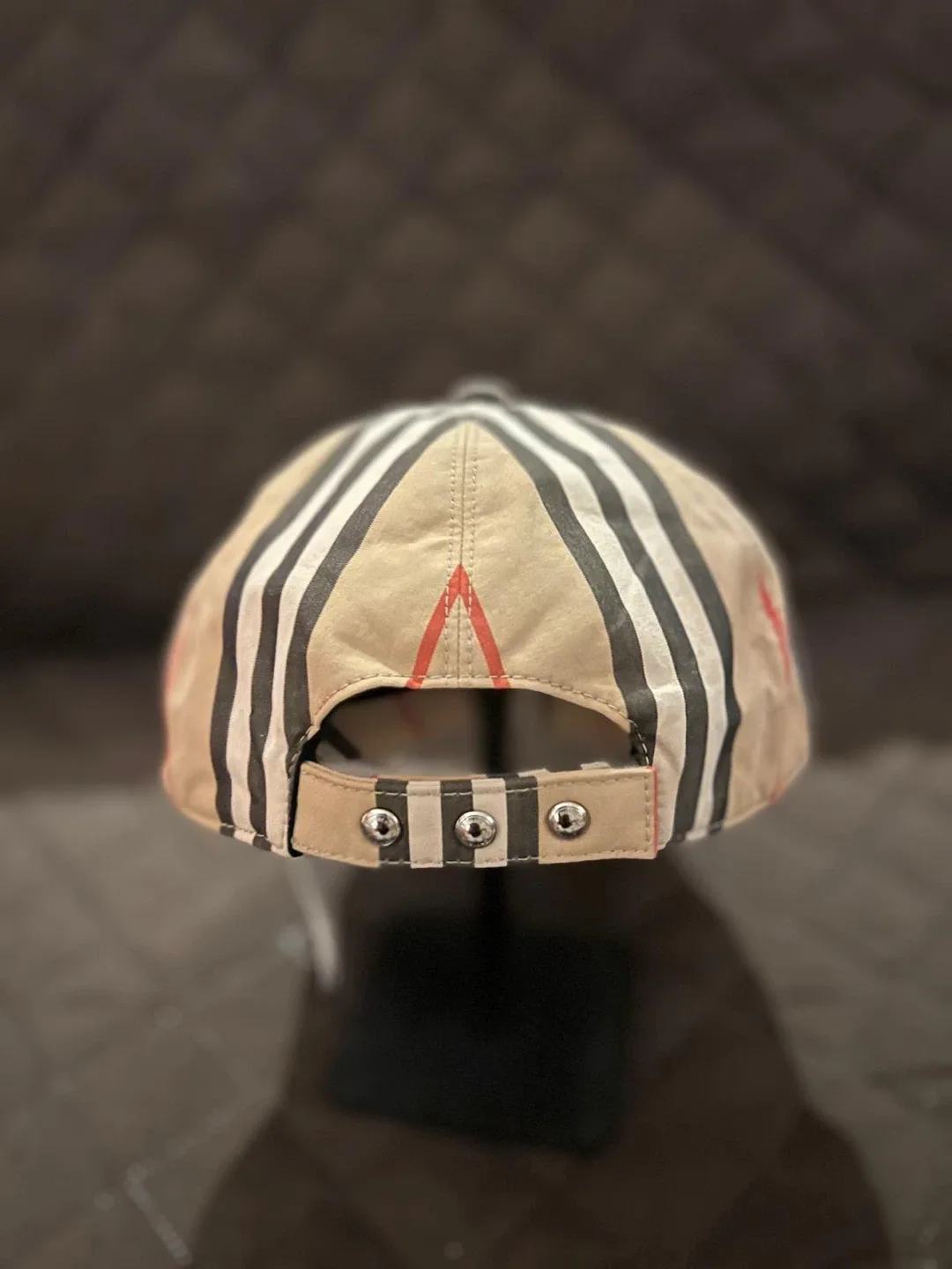Burberry Check Baseball Cap image indicator(3)
