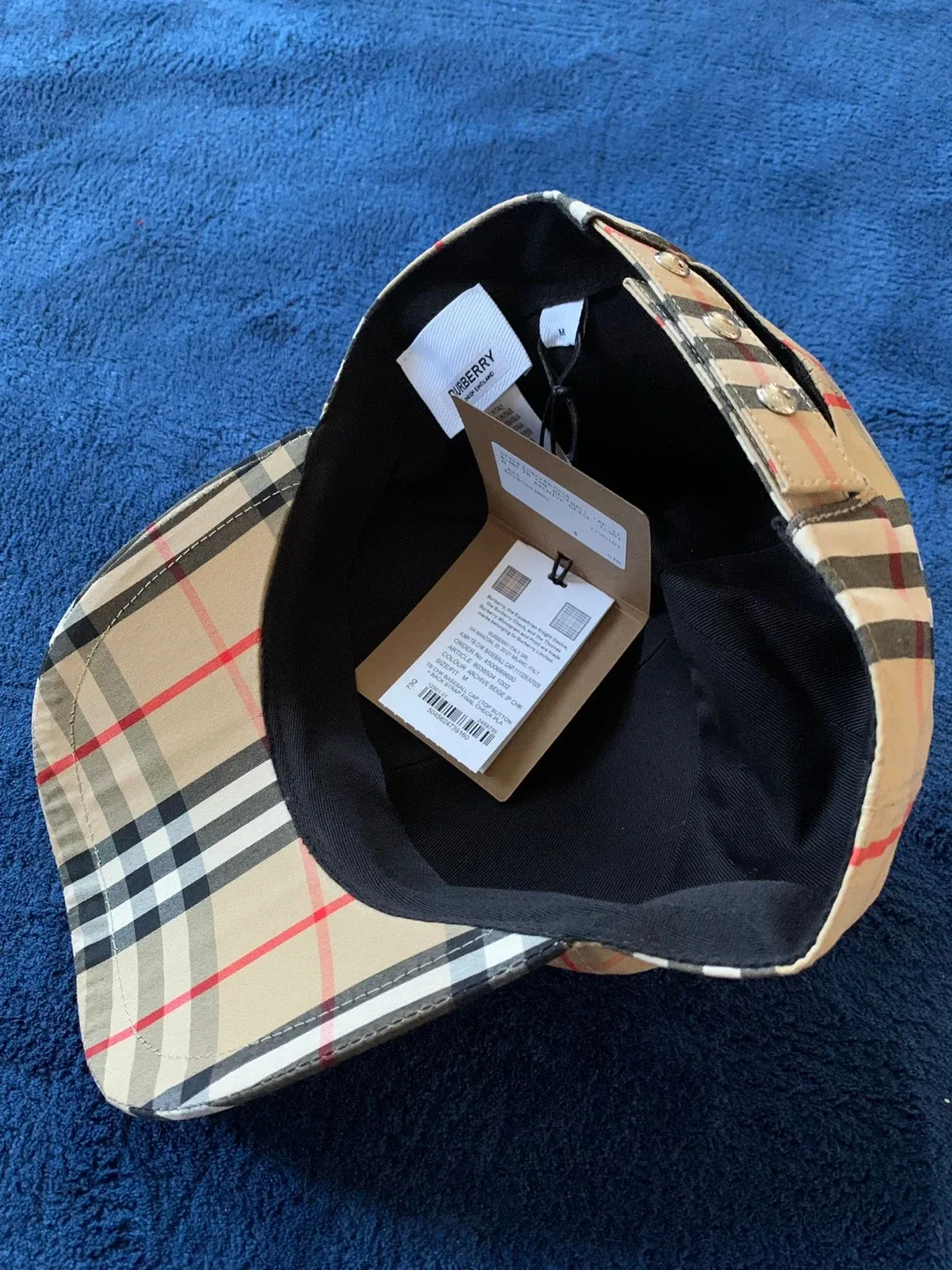 Burberry Check Baseball Cap image indicator(6)