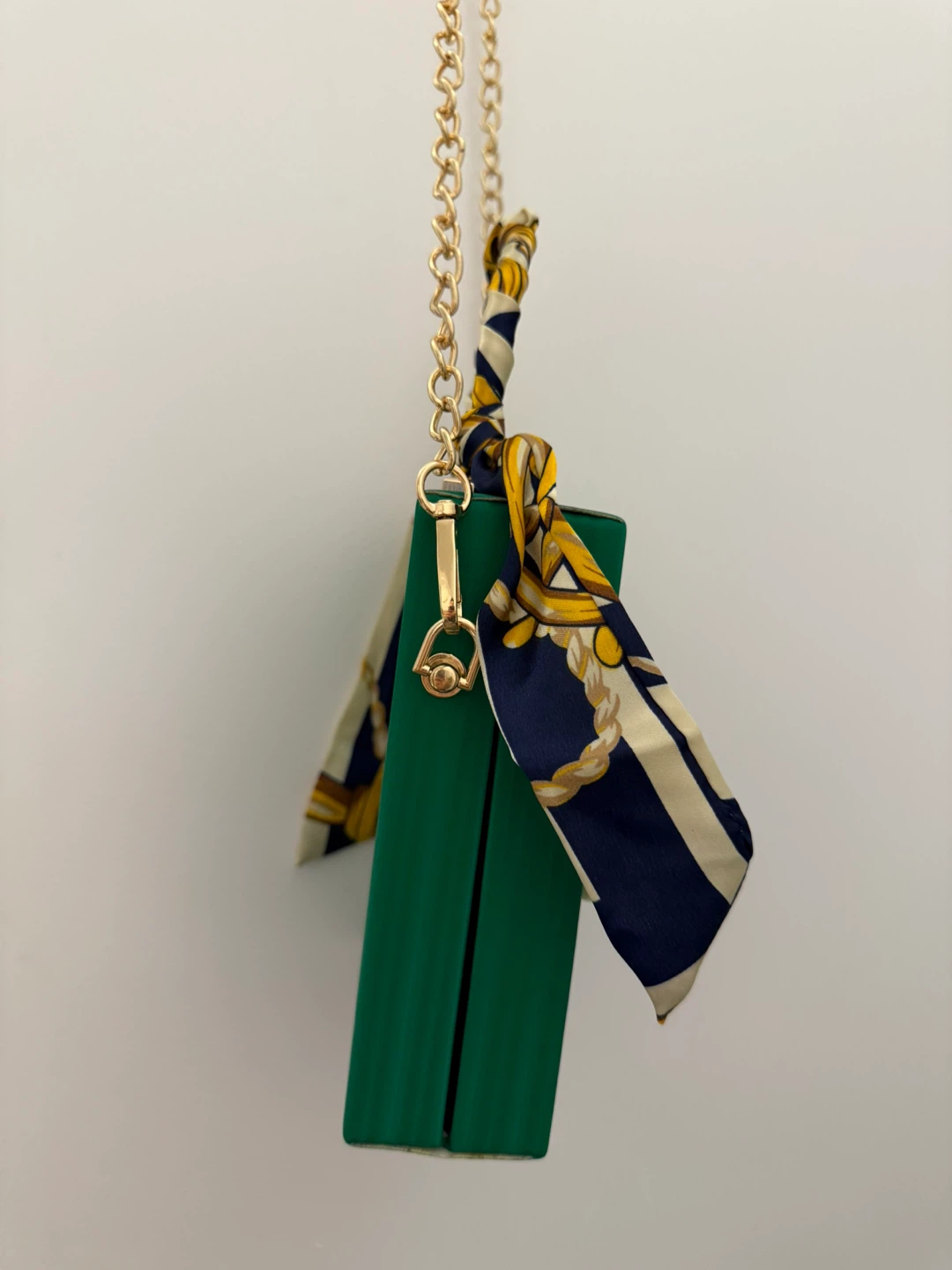 Green Bag with Chain Strap - photo 3
