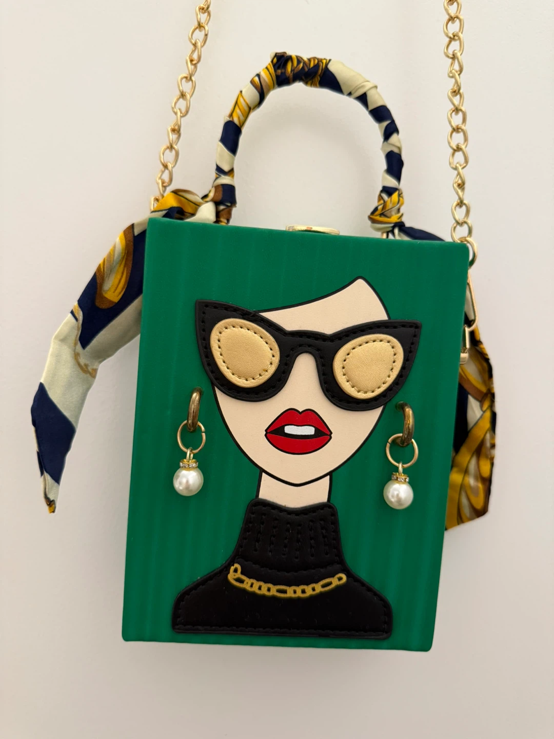 Green Bag with Chain Strap