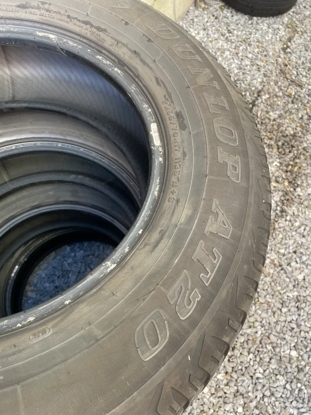 Dunlop AT20 P265/70R17 Tire image indicator(3)