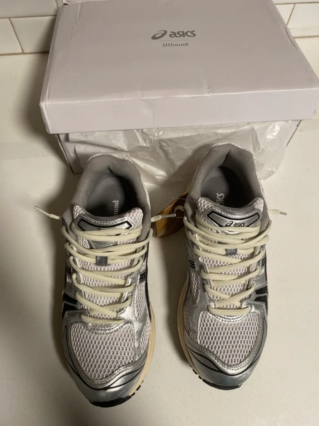 JJJJound X ASICS Gel-Kayano 14 Silver Black US 9.5 Men's Shoes image indicator(8)