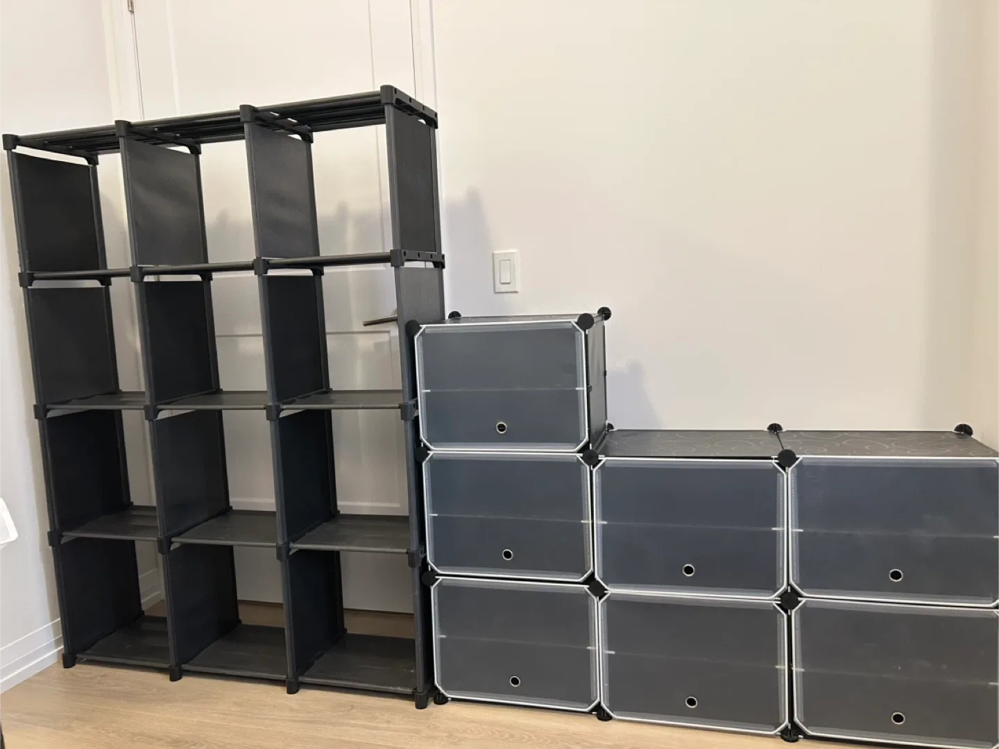 2 Sets Black Modular Storage Shelves thumbnail