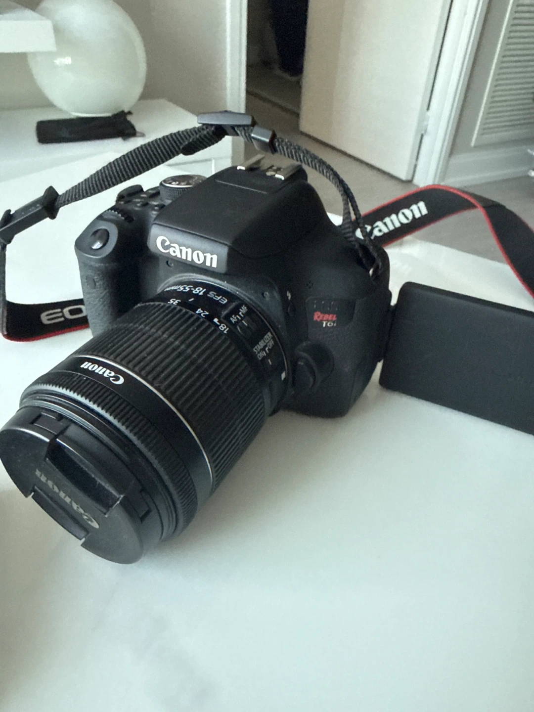 Canon EOS Rebel T6 Digital Camera w/ Accessories - photo 4
