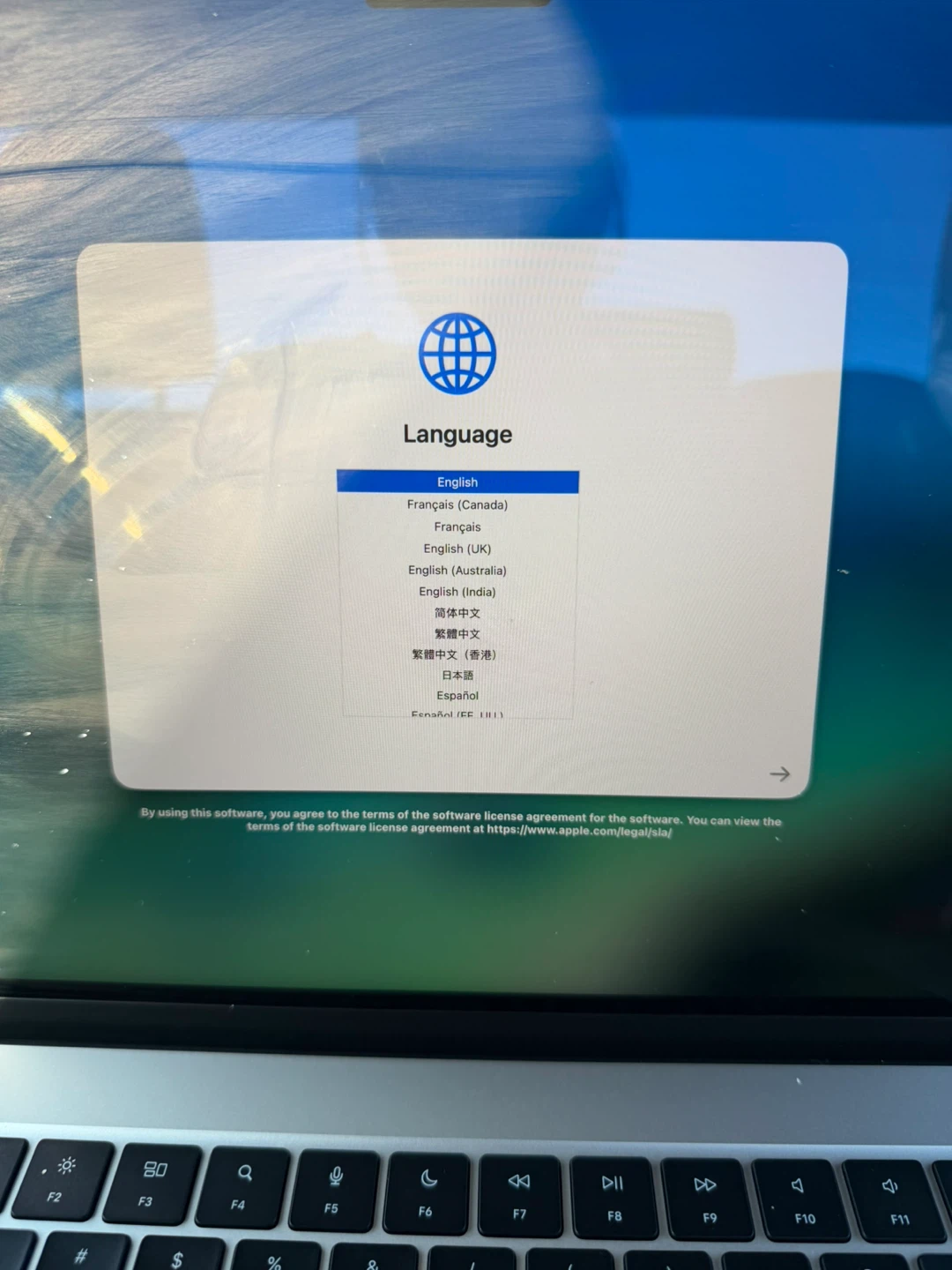 MacBook Air M2 15’ 8gb RAM- 256gb