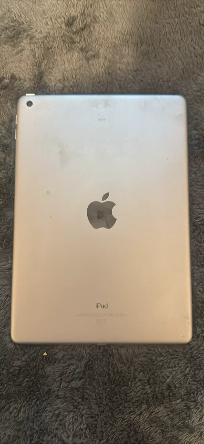 Apple iPad 5th gen image indicator(2)