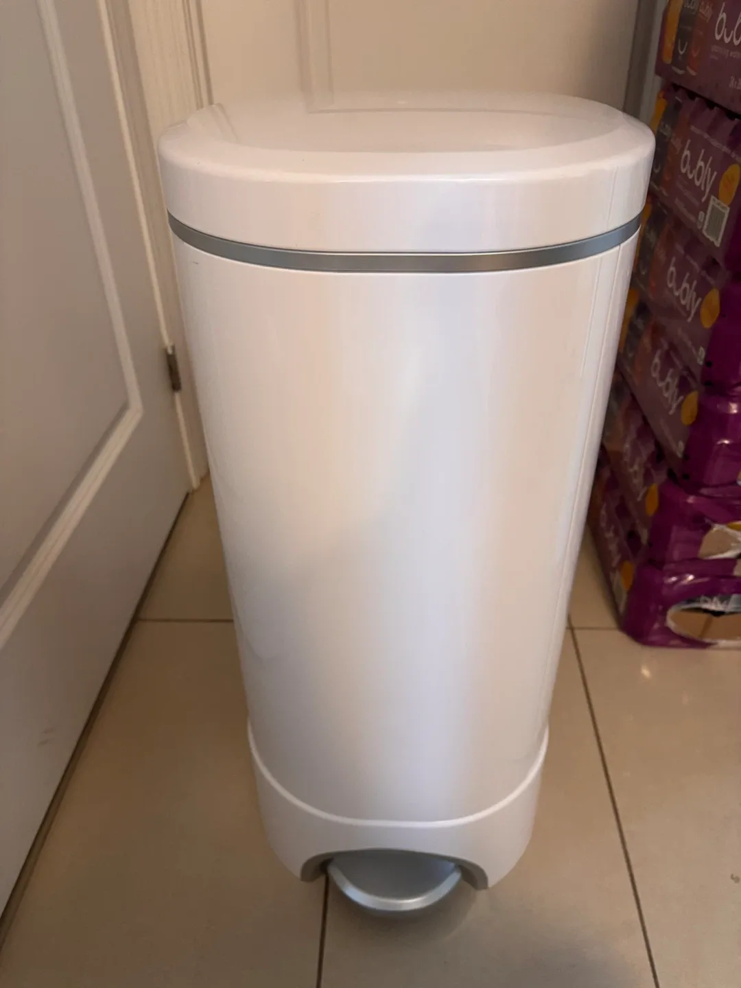 Munchkin Step Diaper Pail - White thumbnail