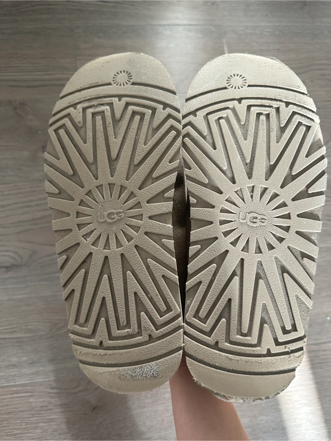 UGG Women's Tasman Platform Slipper, Size 6 - photo 3
