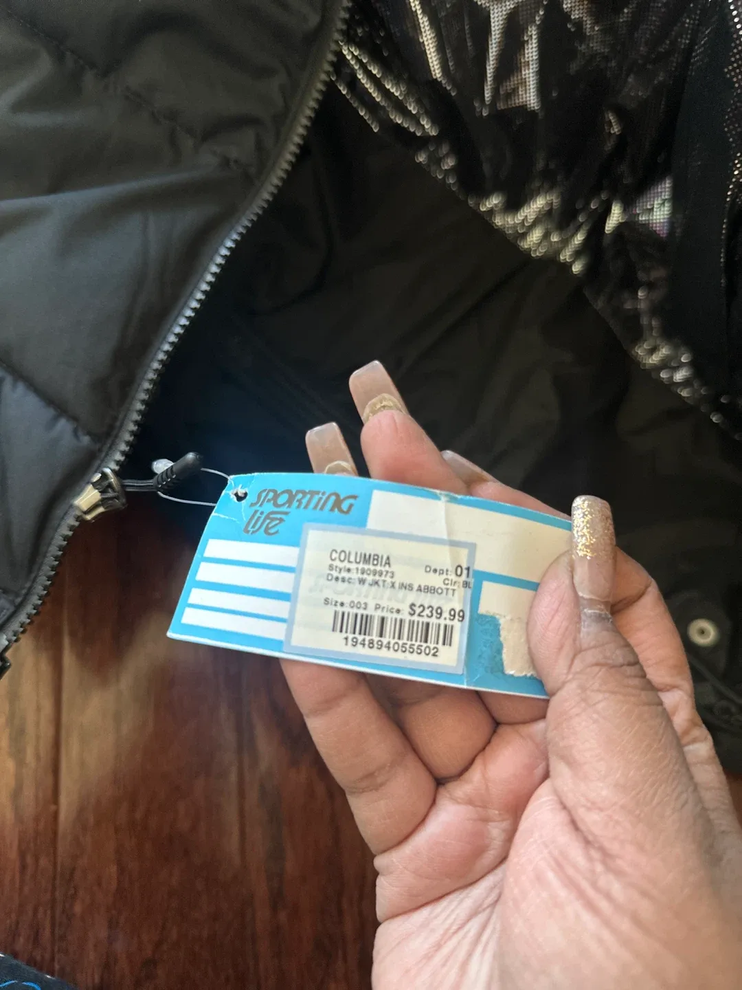 Plus size Columbia Black Puffer Jacket 3X - woman’s image indicator(6)