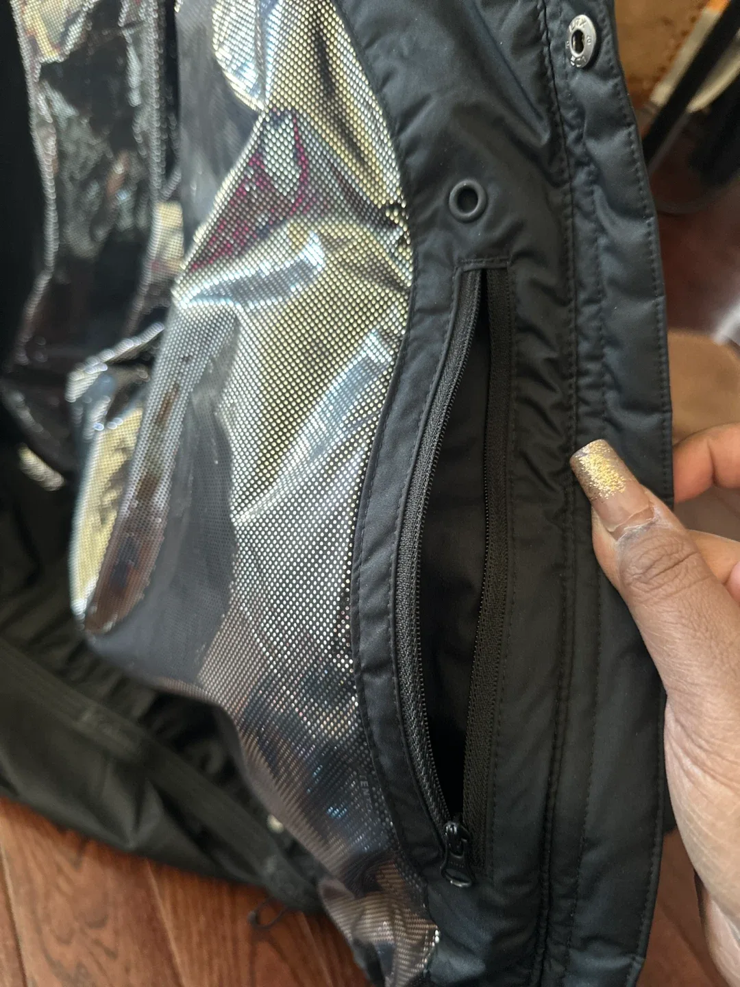 Plus size Columbia Black Puffer Jacket 3X - woman’s image indicator(4)