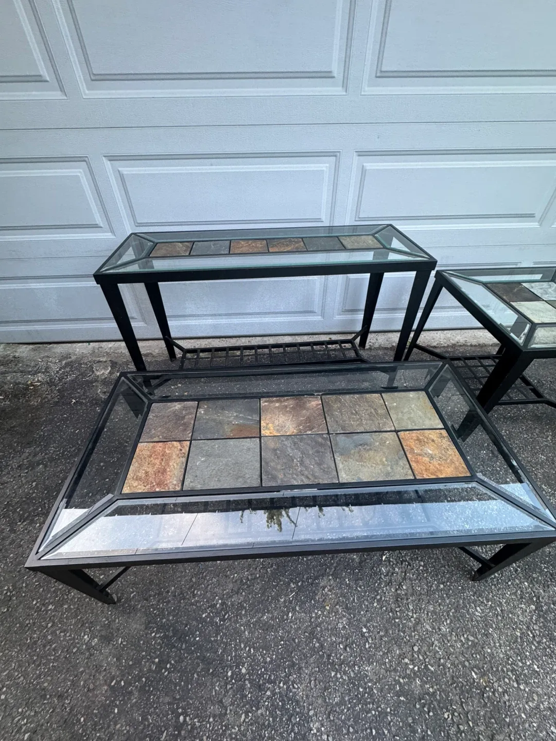 Glass Top Coffee Table and End Tables Set image indicator(3)