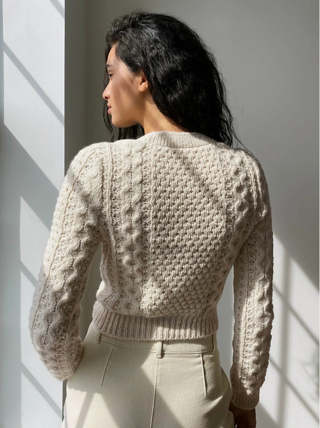 Aritzia Wilfred Free Adley Cable Knit Cropped Cardigan image indicator(3)