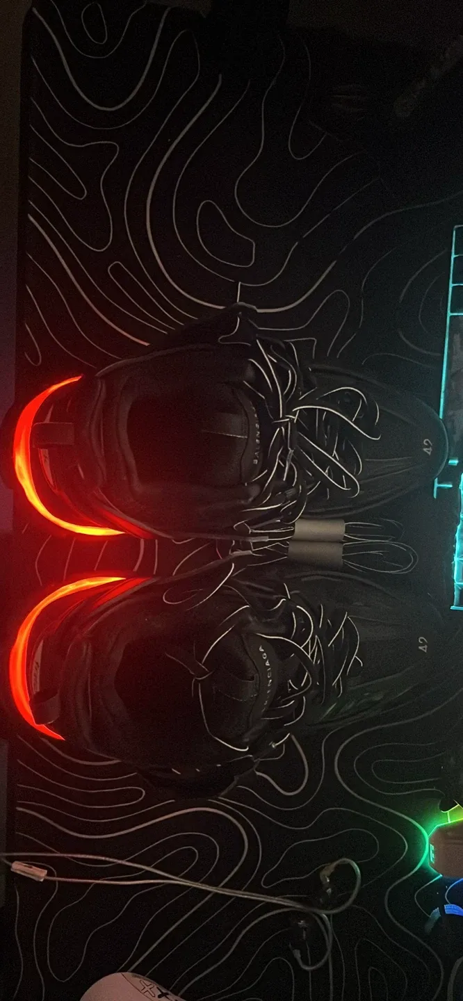 Balenciaga Track LED Sneakers - Size EU 42 image indicator(2)