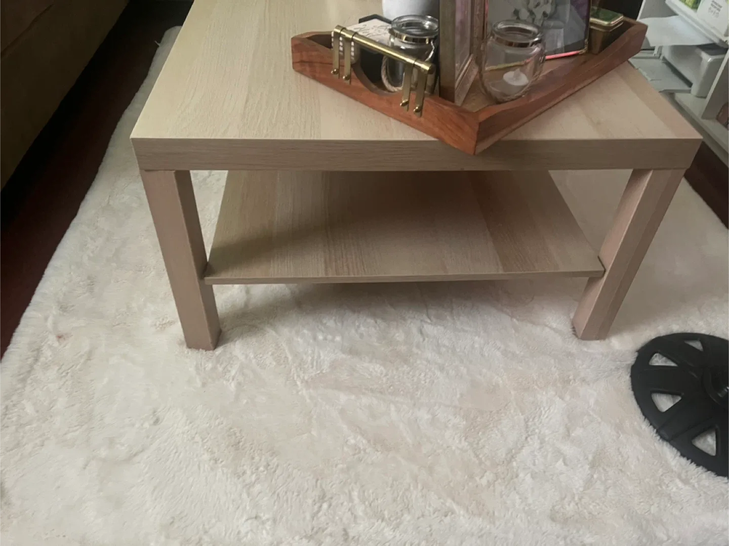 Coffee Table with Shelf image indicator(3)