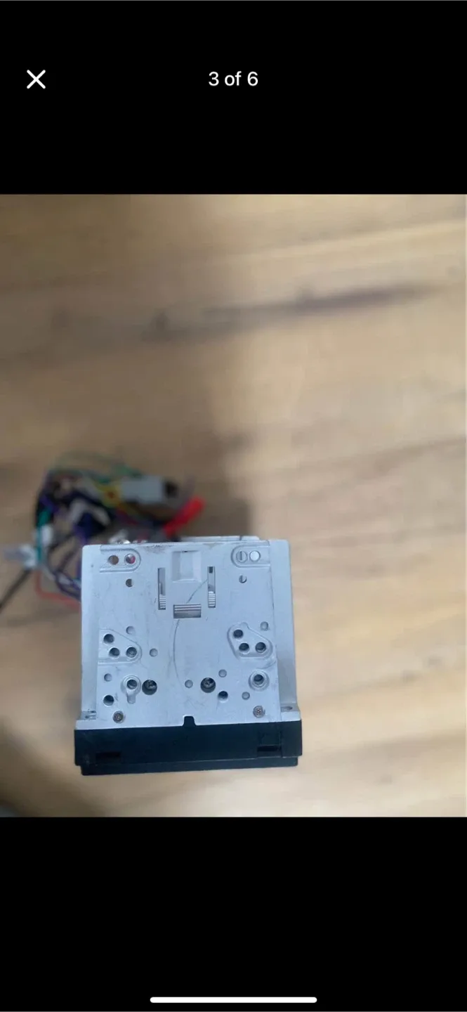 Touchscreen Car Stereo - Apple CarPlay / Android Auto image indicator(4)