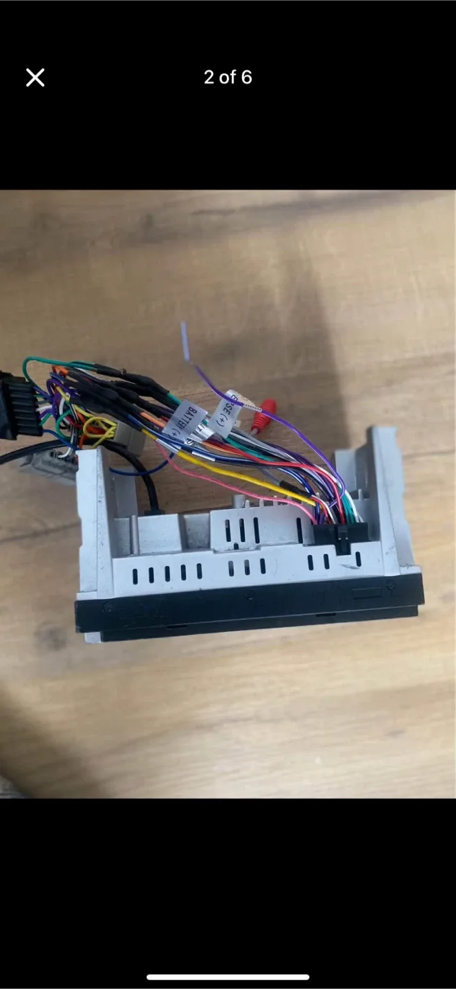 Touchscreen Car Stereo - Apple CarPlay / Android Auto image indicator(3)