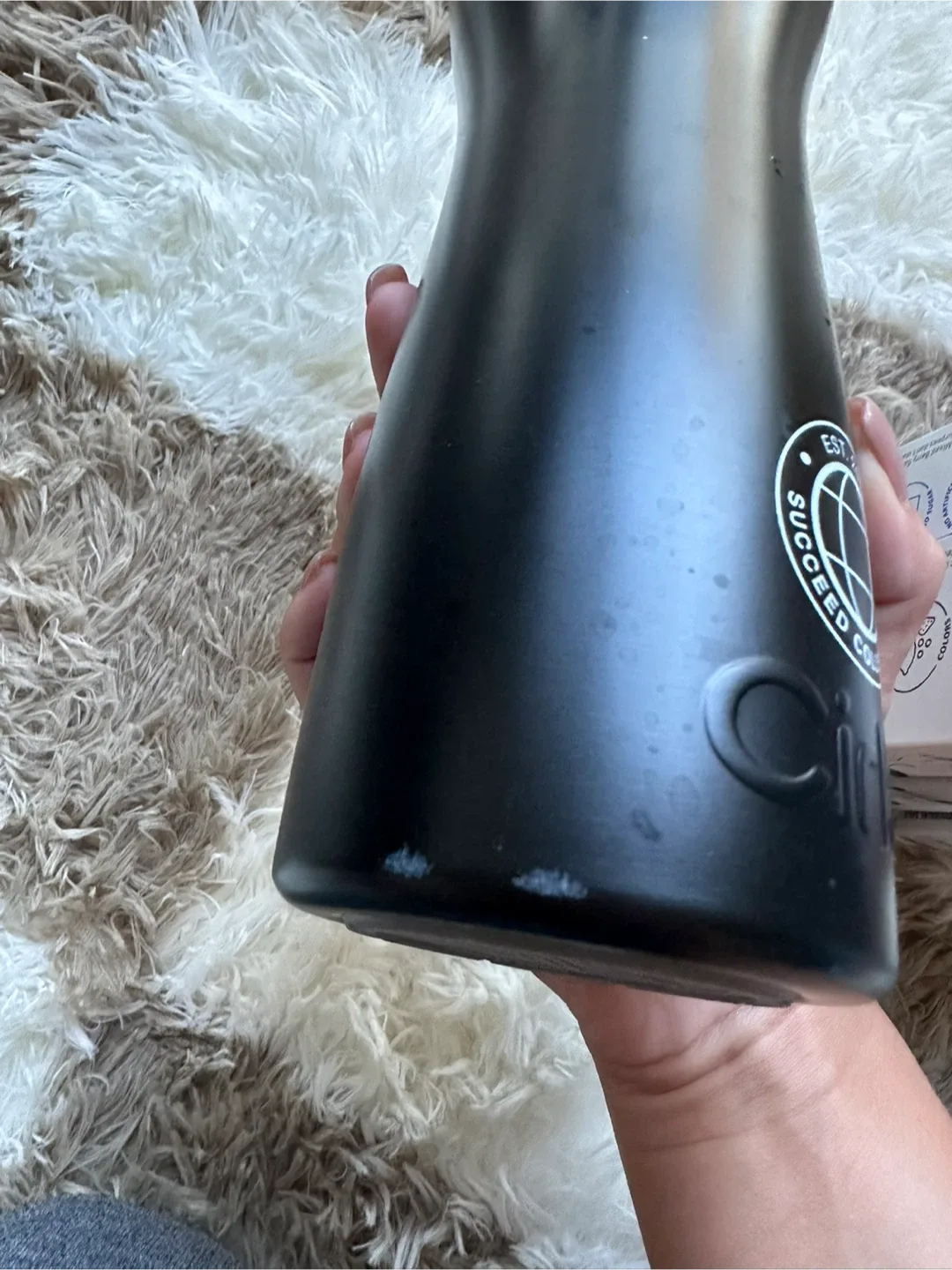 Cirkul Bottle + 3 Flavor Cartridges image indicator(5)