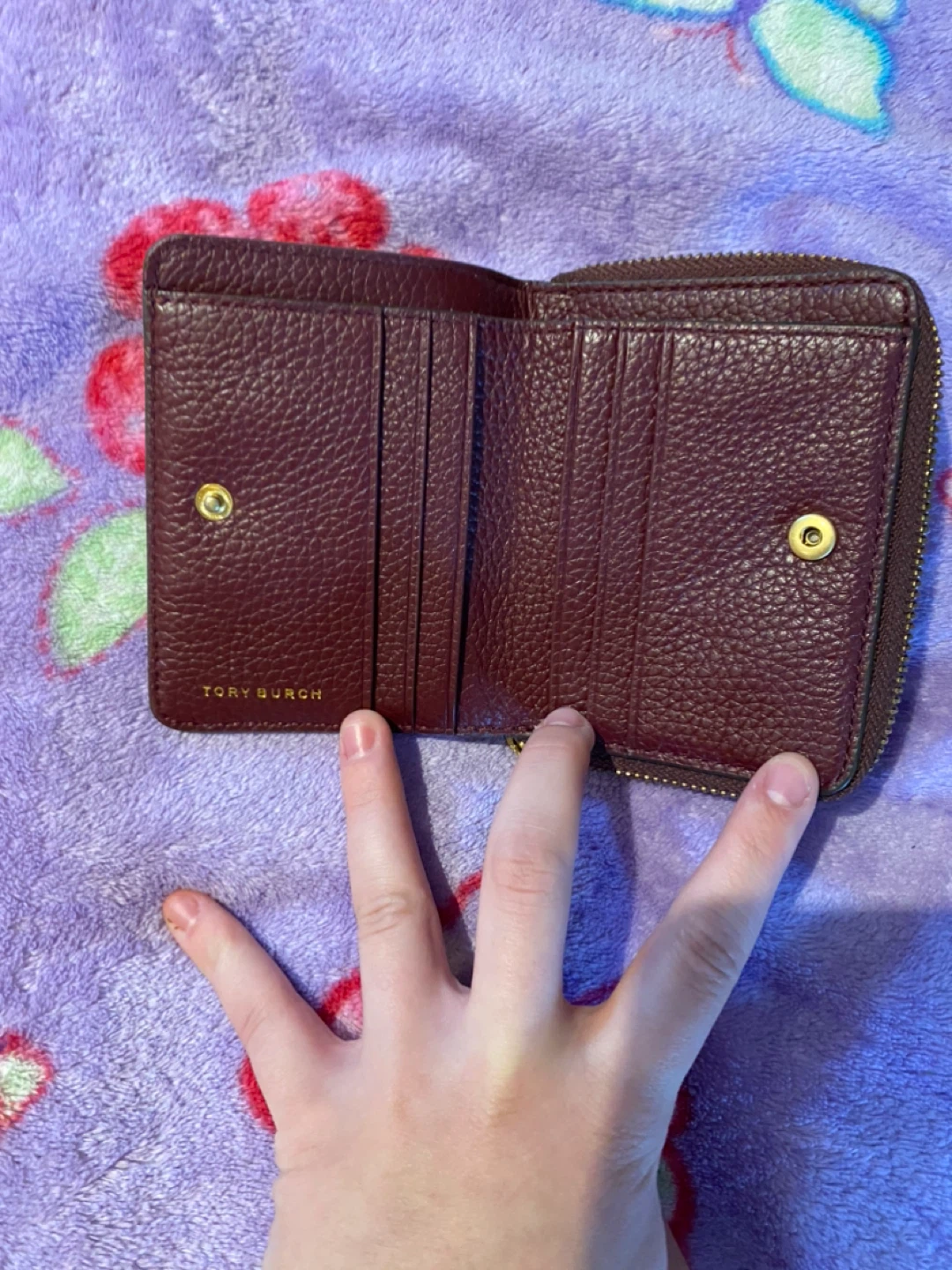 Tory Burch Burgundy Leather Wallet - photo 3