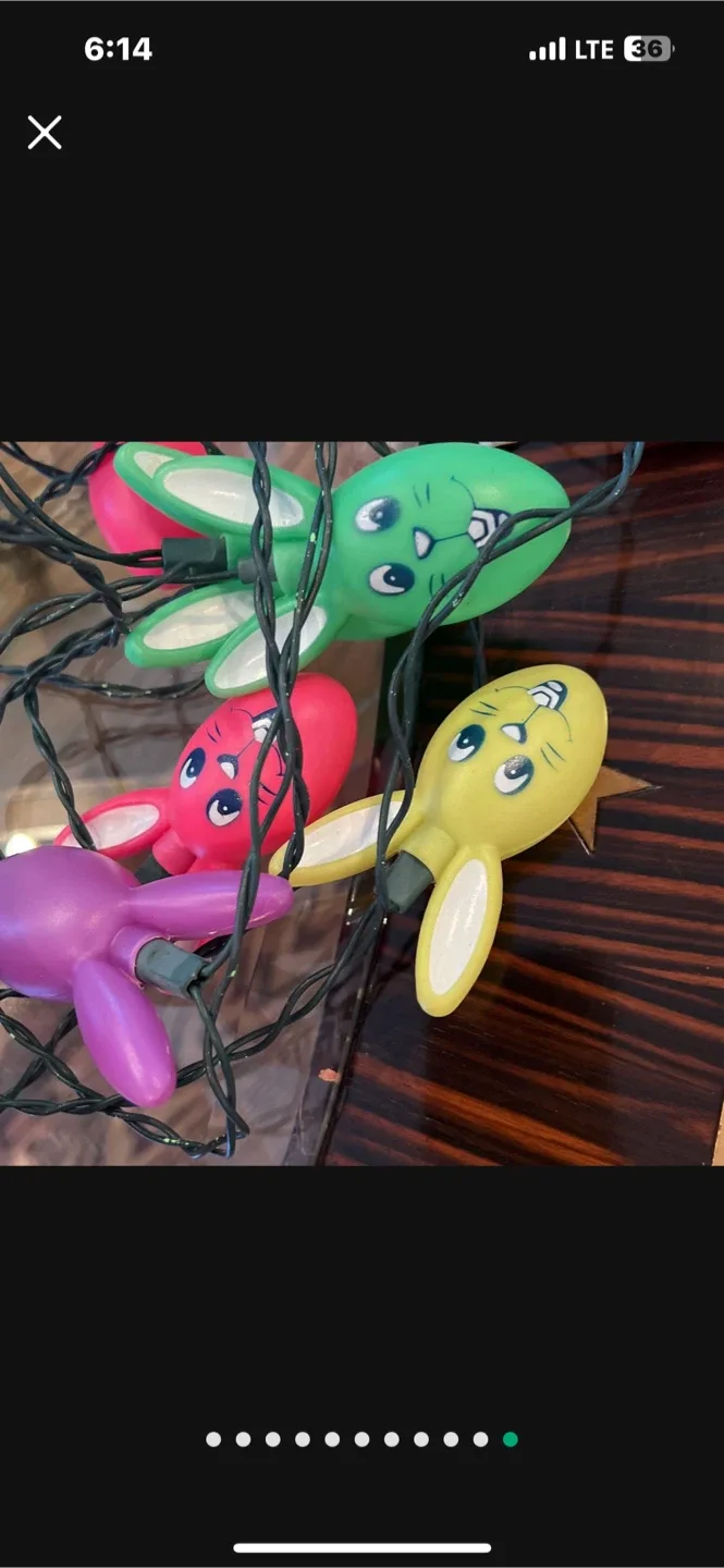 Easter Baskets & Egg Hunt Supplies image indicator(6)