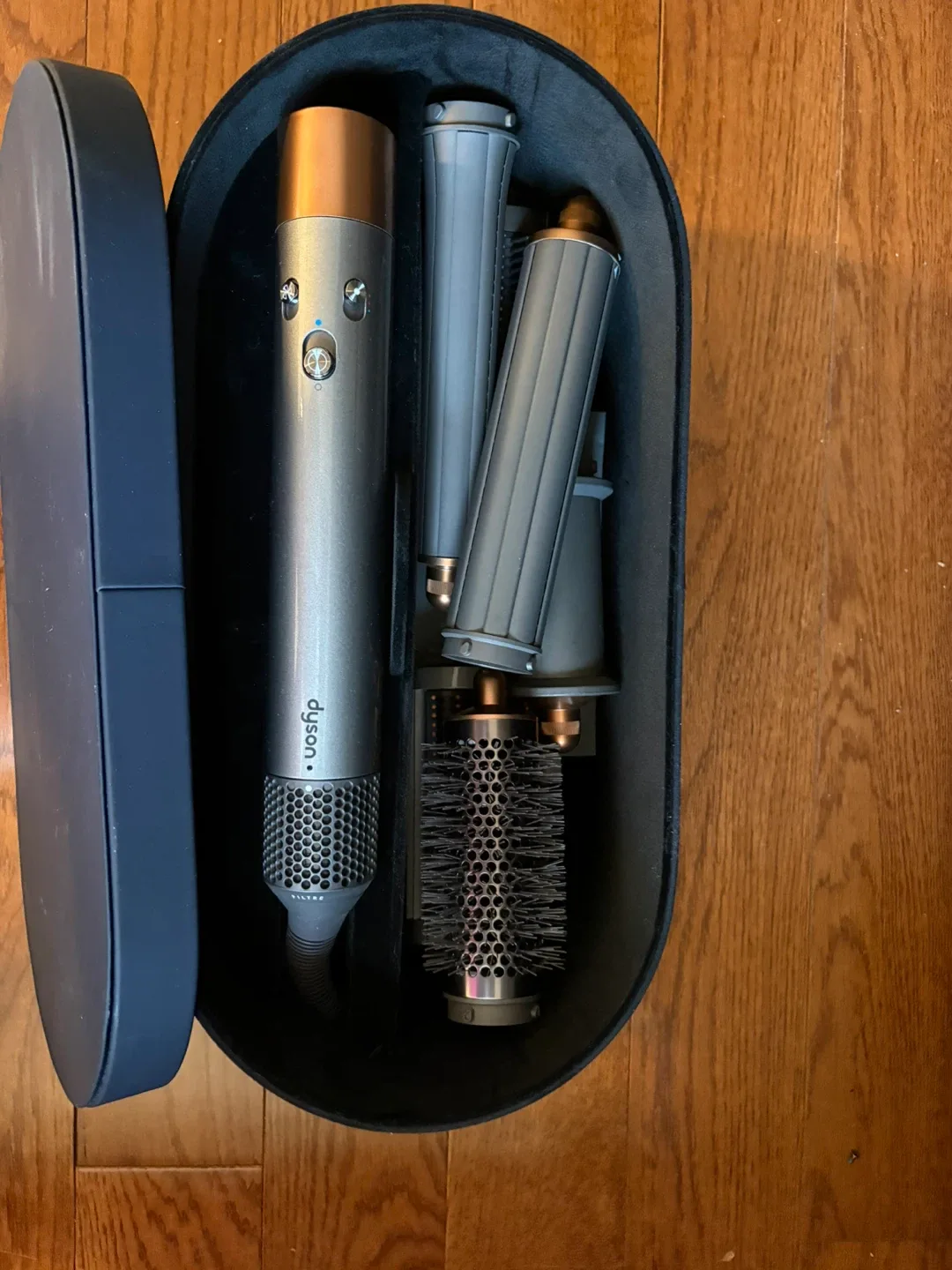 Dyson Airwrap Multi-styler Complete Long image indicator(2)