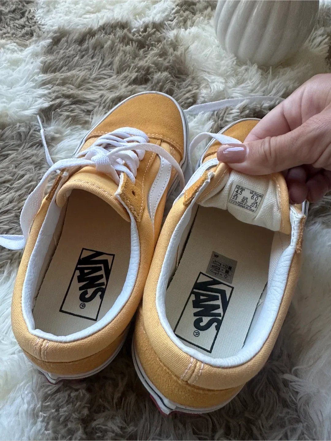 Vans Old Skool Shoes - Size 6 Women's, Gold image indicator(2)