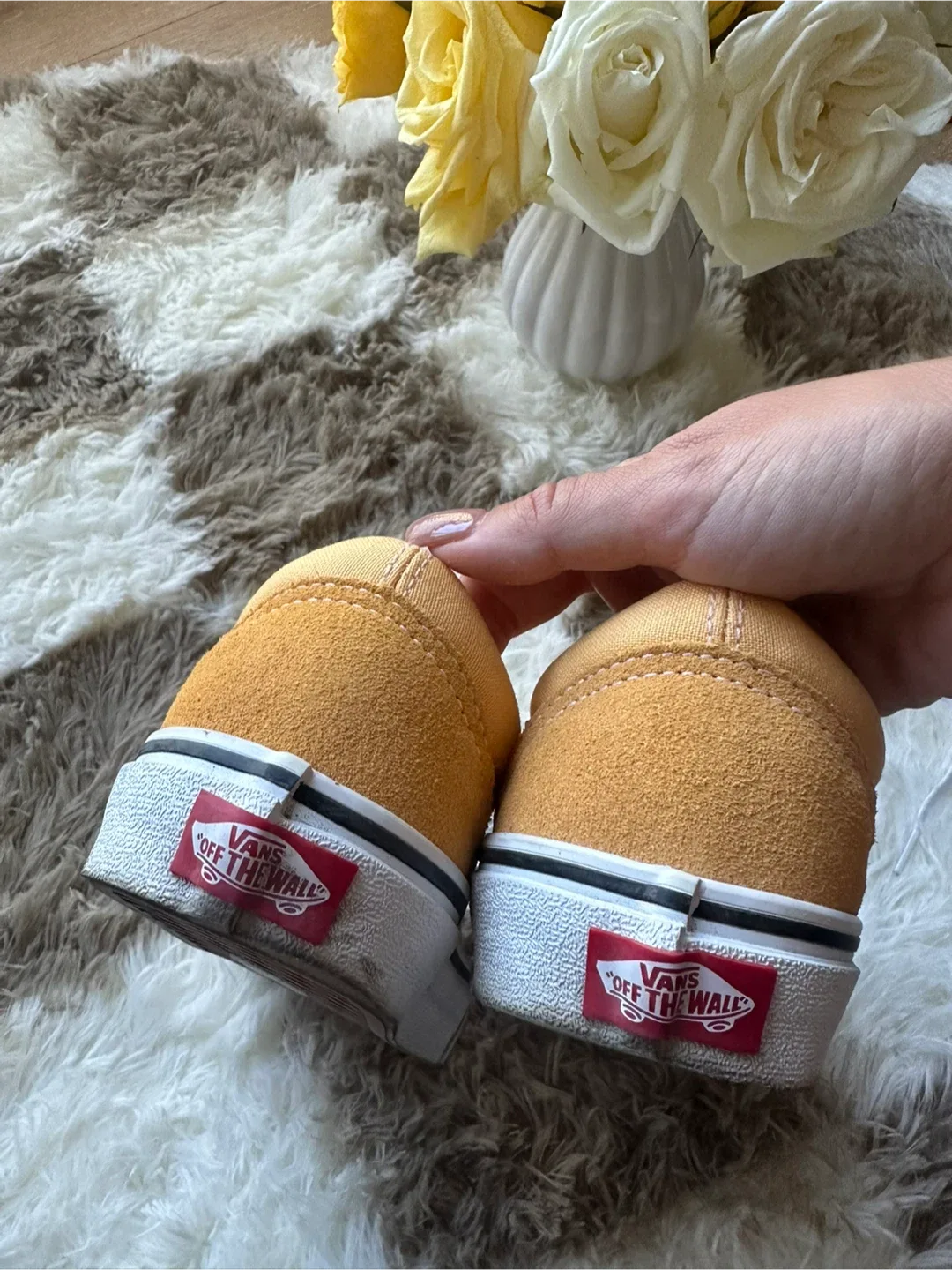 Vans Old Skool Shoes - Size 6 Women's, Gold image indicator(5)