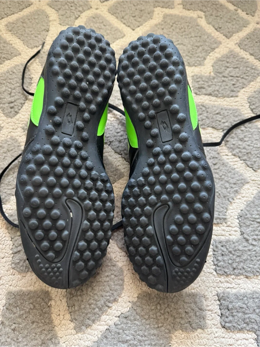 Lotto Black & Green Soccer Cleats image indicator(2)