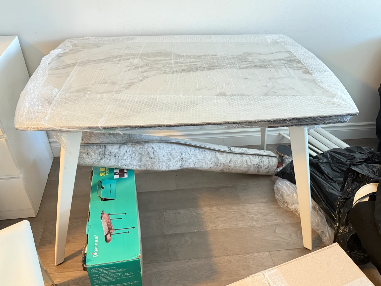 Mobilia Wimzy Extendable Dining Table - photo 2