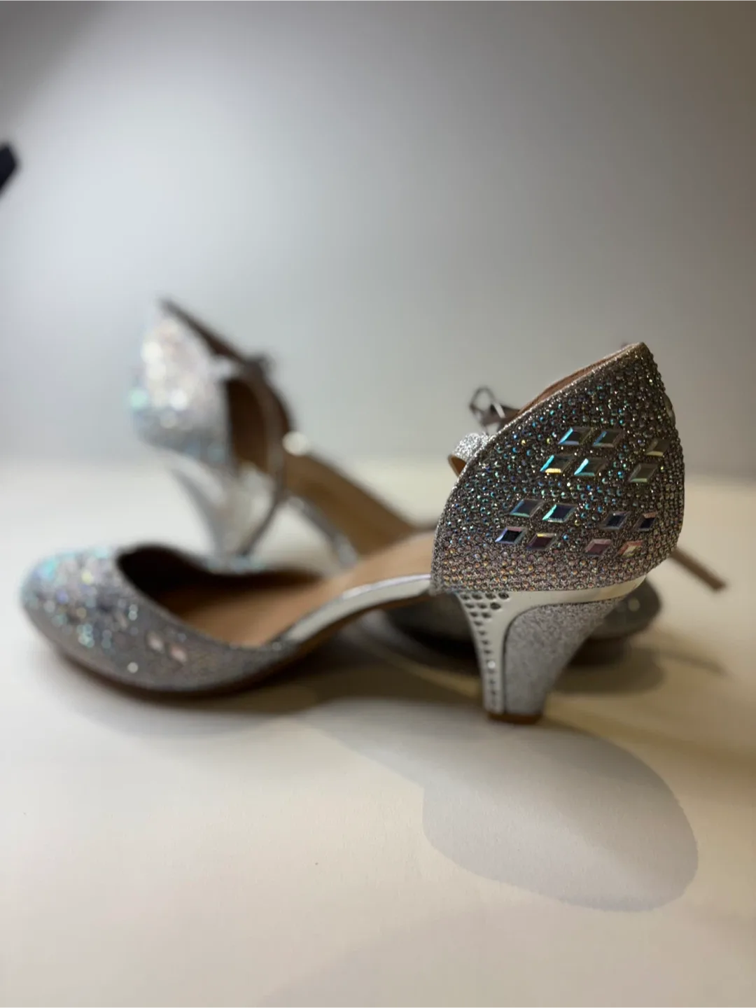Sparkly Silver Dress Shoes image indicator(2)