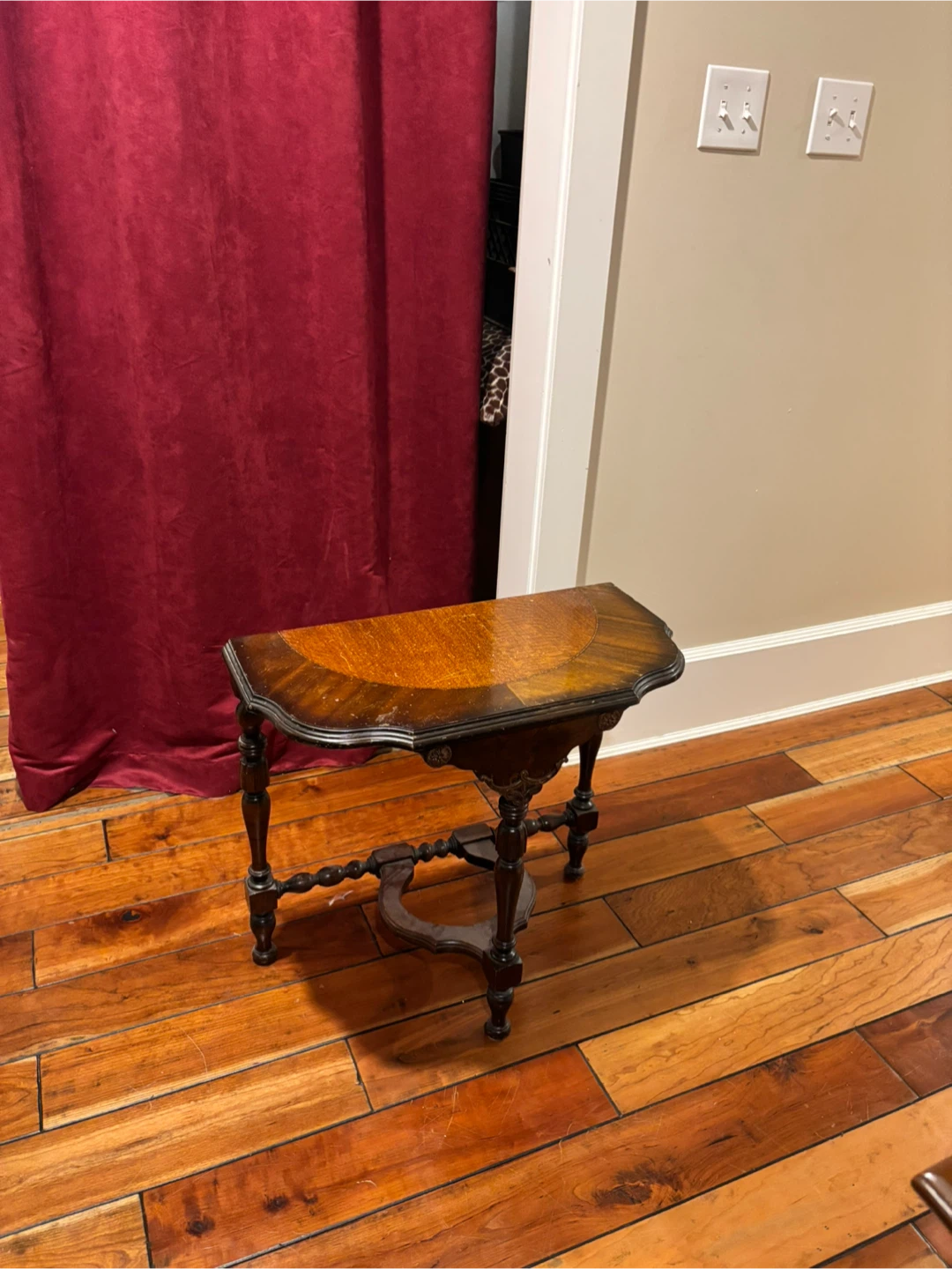 Vintage Half-Moon Accent Table - photo 3