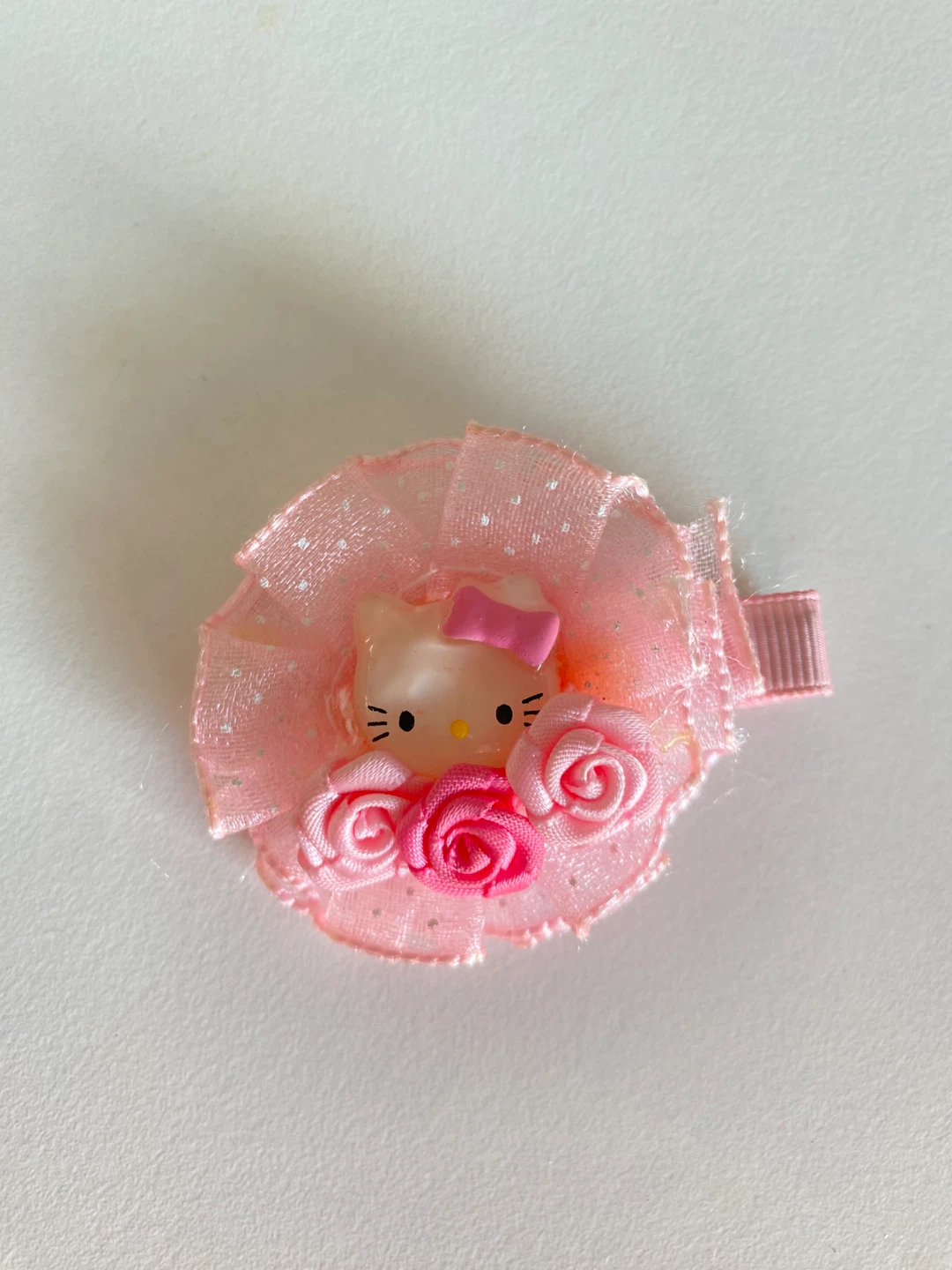 2000’s Hello Kitty Pink Hair Clip