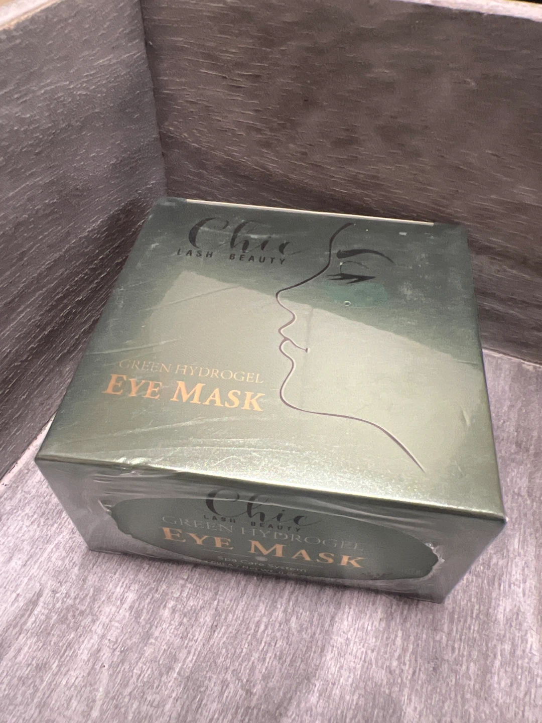 Free Chic Lash Beauty Green Hydrogel Eye Mask