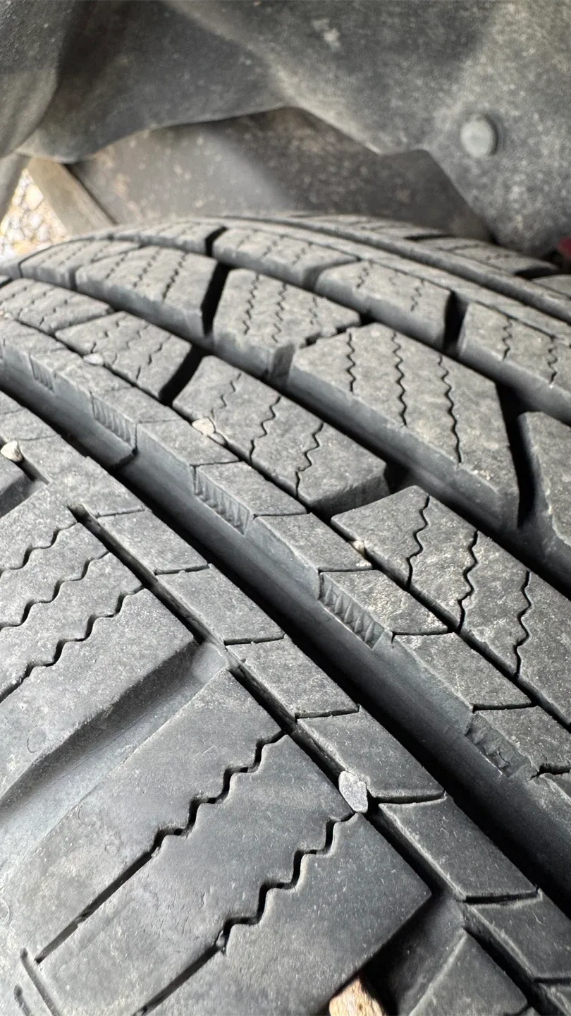 Clifford the big red Dodge - Low Mileage! image indicator(6)