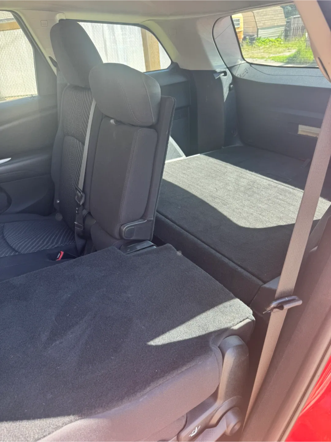 Clifford the big red Dodge - Low Mileage! image indicator(9)