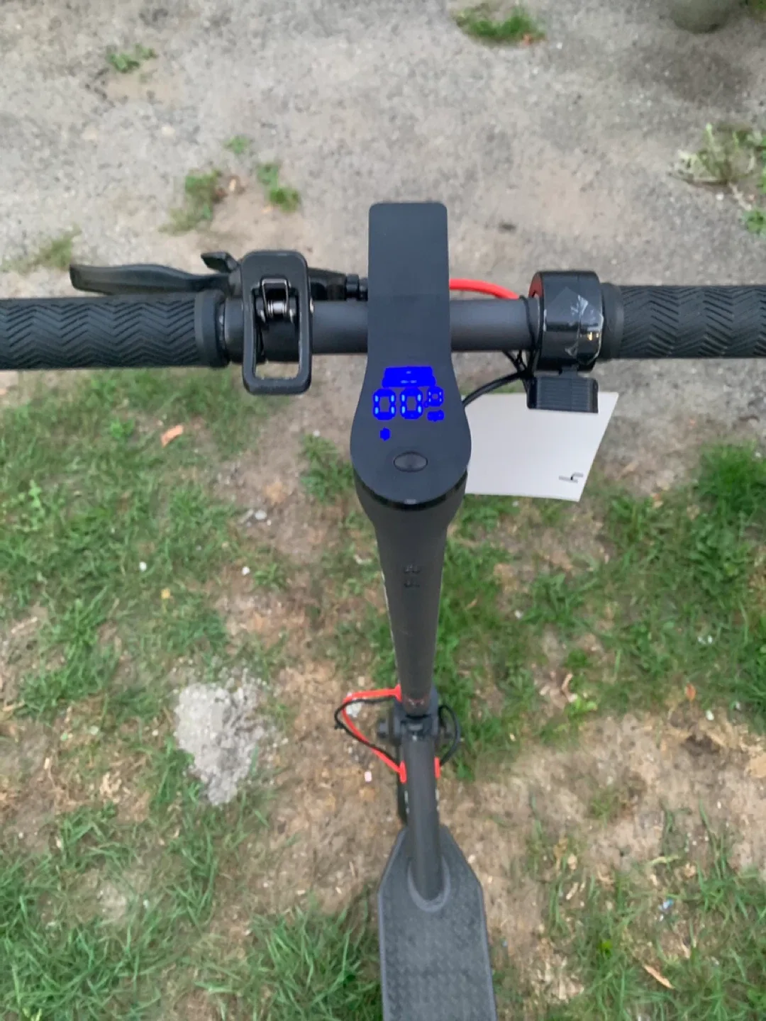 Swagtron Swagger 5 Electric Scooter image indicator(4)