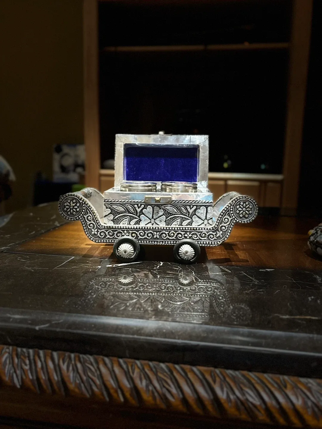 Vintage Silver-Plated Carriage Trinket Box thumbnail
