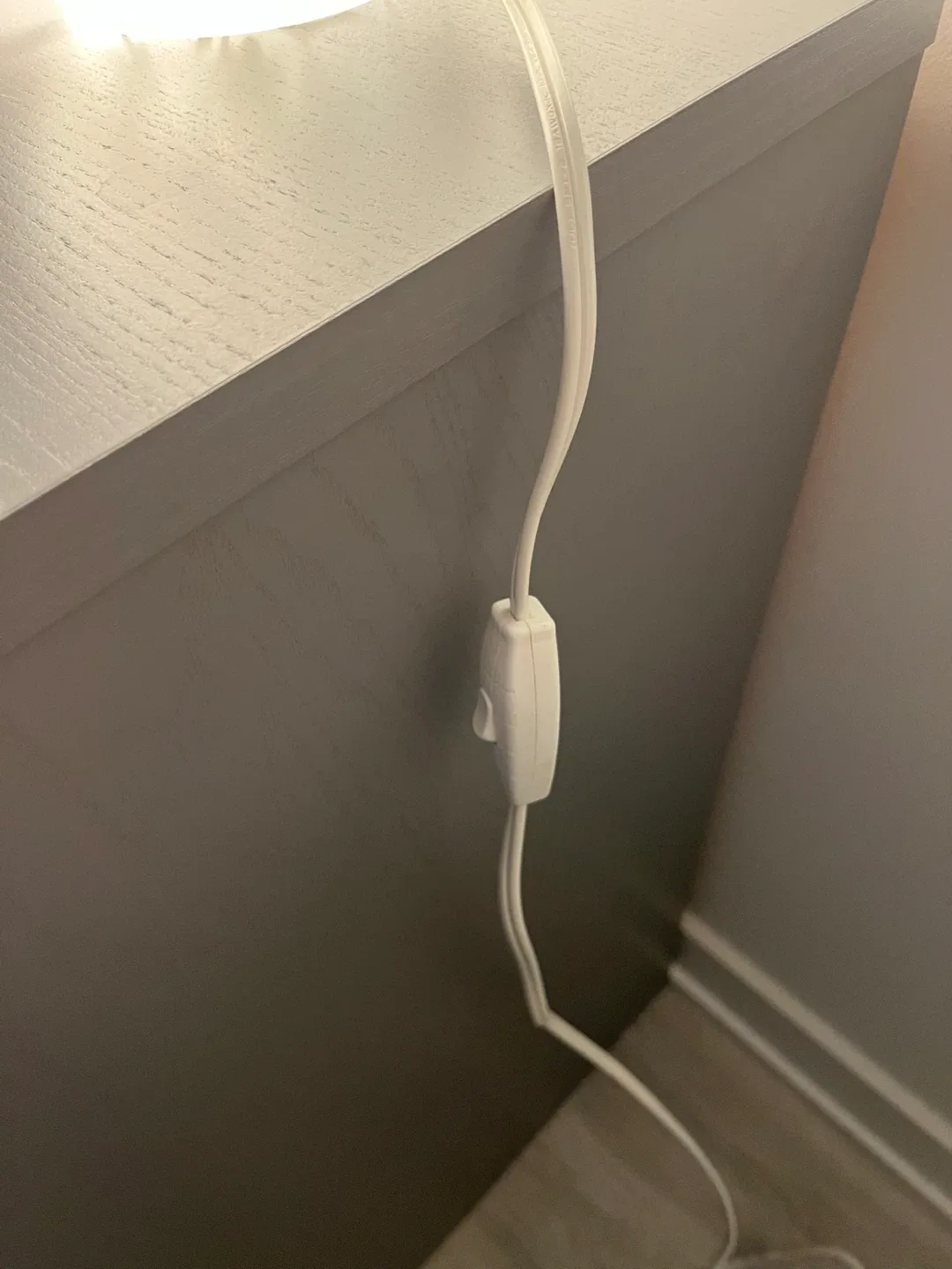 Ikea Floral Patterned Glass Table Lamp image indicator(3)