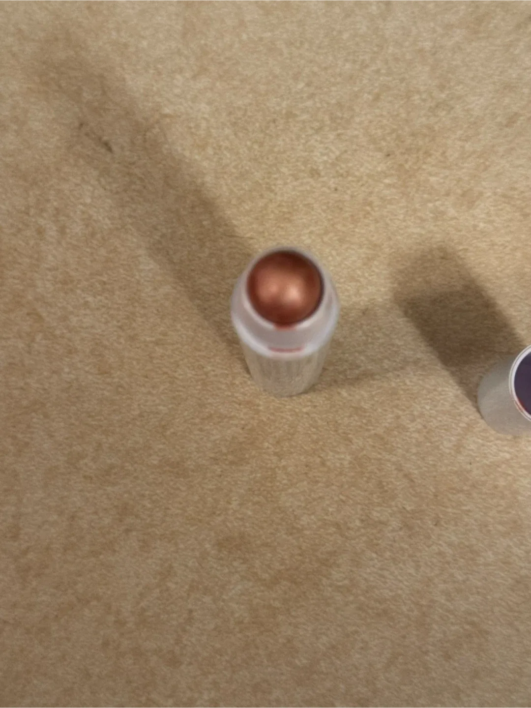 Haus Labs Bio-Radiant Glassy Highlighter Balm - Quartz. image indicator(3)