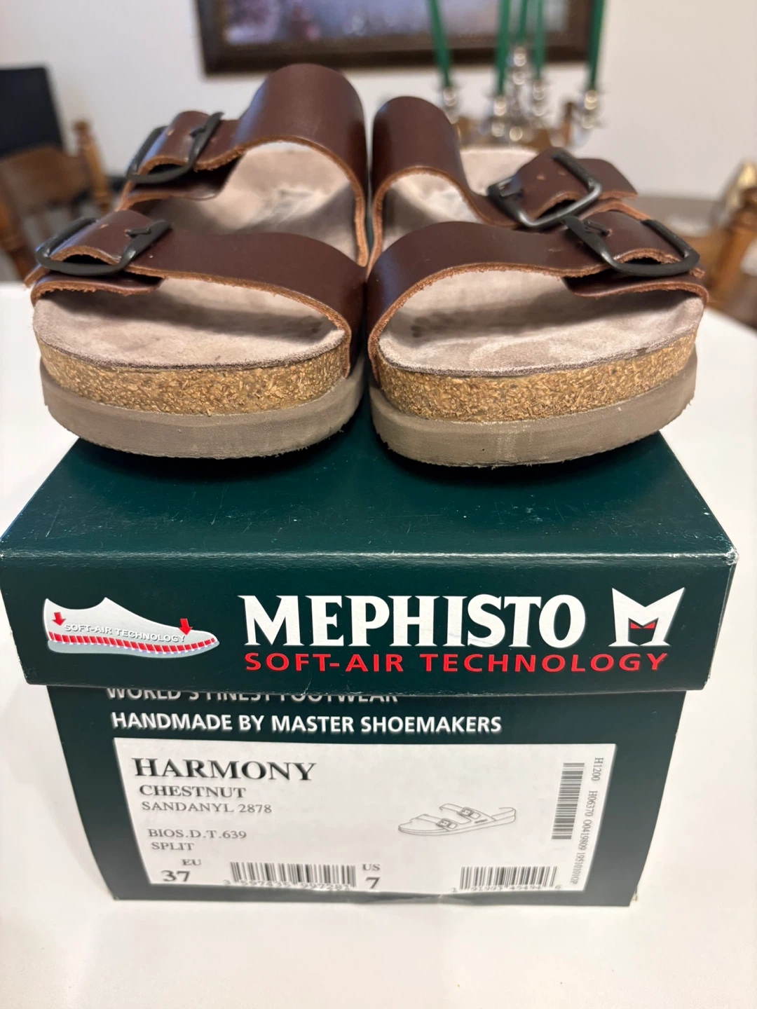 Mephisto women’s Harmony leather sandal size 7 - photo 3