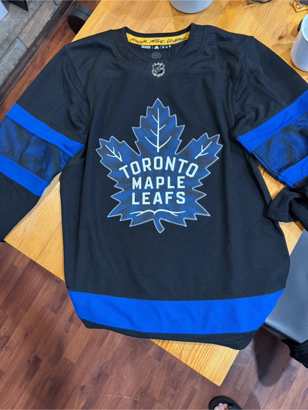 Adidas Toronto Maple Leafs doubled-faced Hockey Jersey
