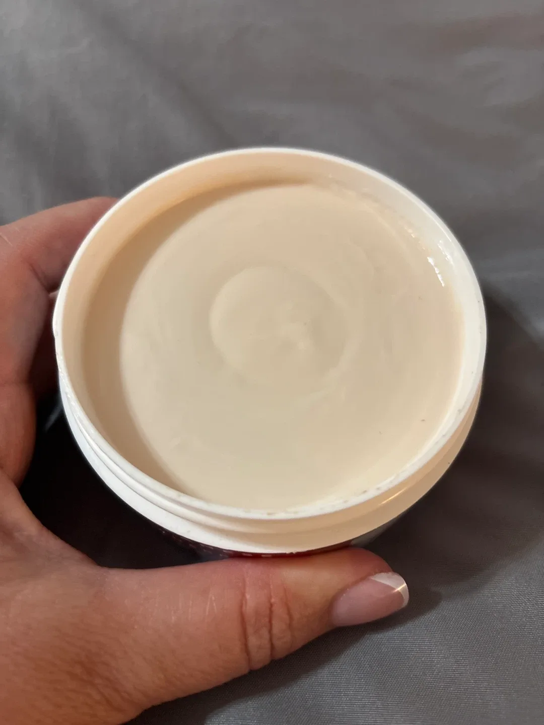 Bath & Body Works Japanese Cherry Blossom Body Butter image indicator(3)